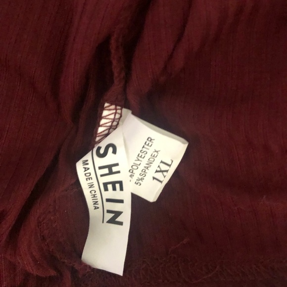 SHEIN Top - Picture 2 of 3